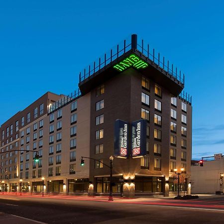 Hilton Garden Inn Louisville Downtown Εξωτερικό φωτογραφία