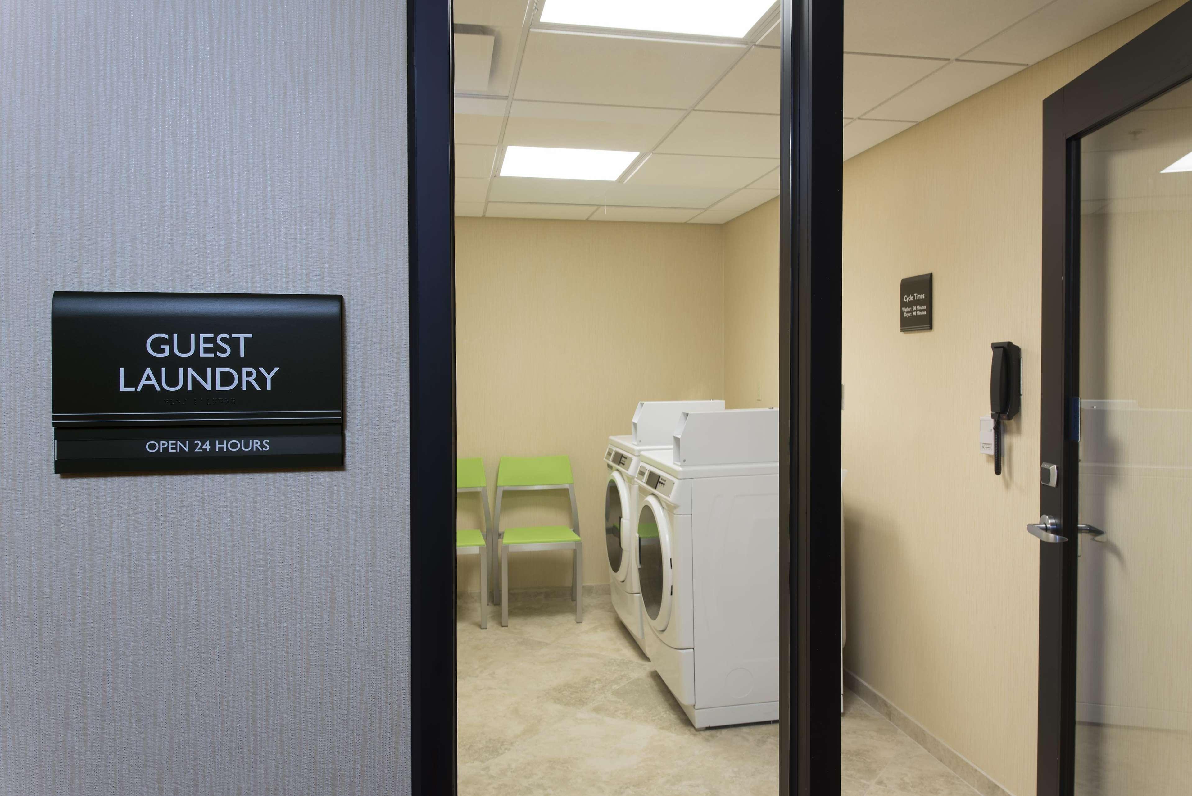 Hilton Garden Inn Louisville Downtown Εξωτερικό φωτογραφία