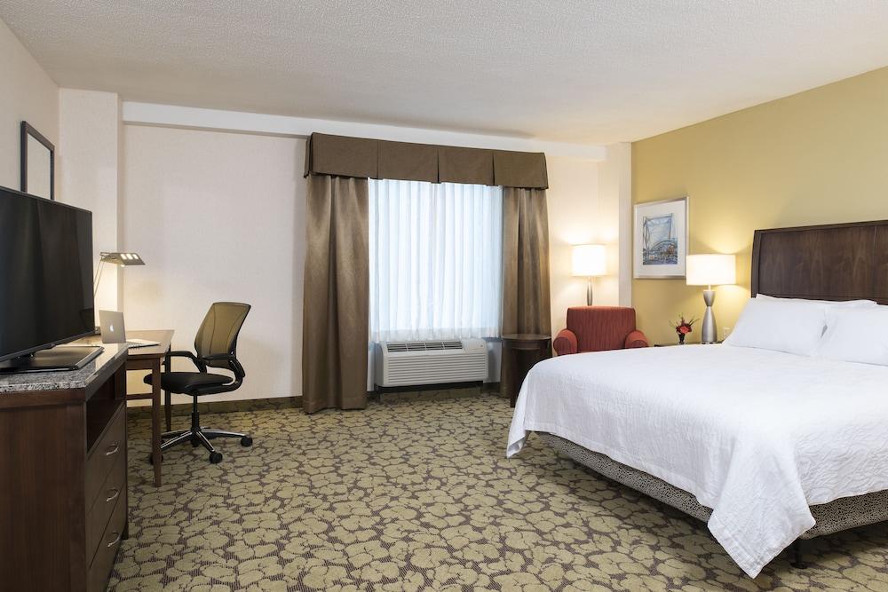 Hilton Garden Inn Louisville Downtown Εξωτερικό φωτογραφία